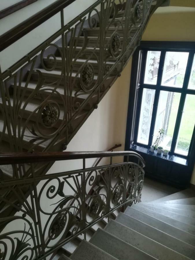 Ferienwohnung Hietzing Bécs Kültér fotó